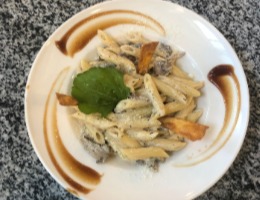 Penne Kremalı Mantarlı